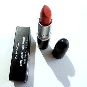 MAC Cosmetics Makeup - MAC Frost Lipstick CB 96 MAC Cosmetics Makeup - MAC Frost Lipstick CB 96